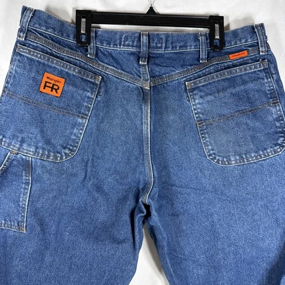 Wrangler FR Riggs Workwear Jeans Mens 42x32 Flame Resistant Carpenter FR3W020 - Picture 9 of 16